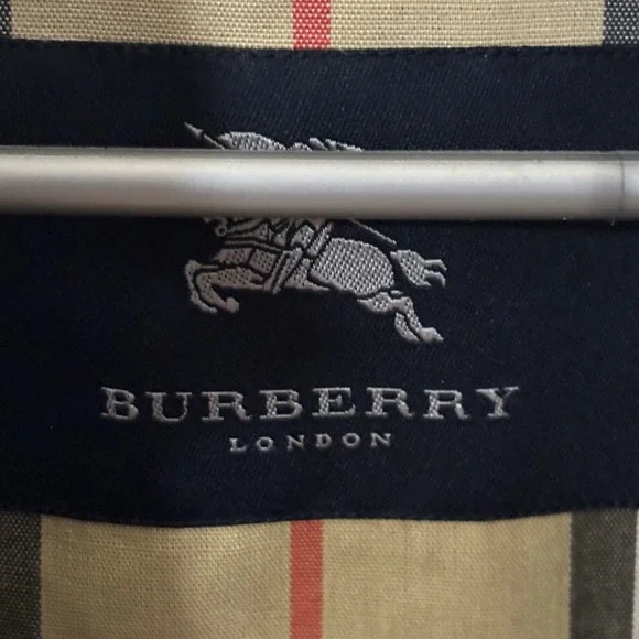 Vintage Burberry Trench Coat Size 4L Alex - Picture 3 of 7